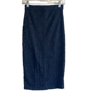 FOREVER 21 black lace pencil midi skirt in women’s small